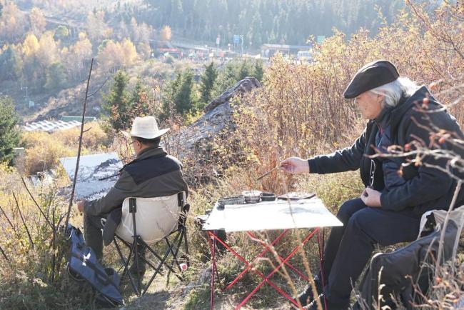 走遍中国——中国文促会好意思术家写生创作步履走进新疆