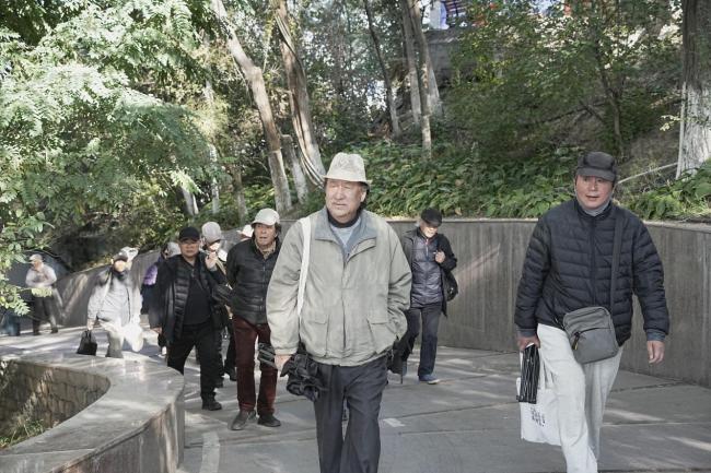 走遍中国——中国文促会好意思术家写生创作步履走进新疆