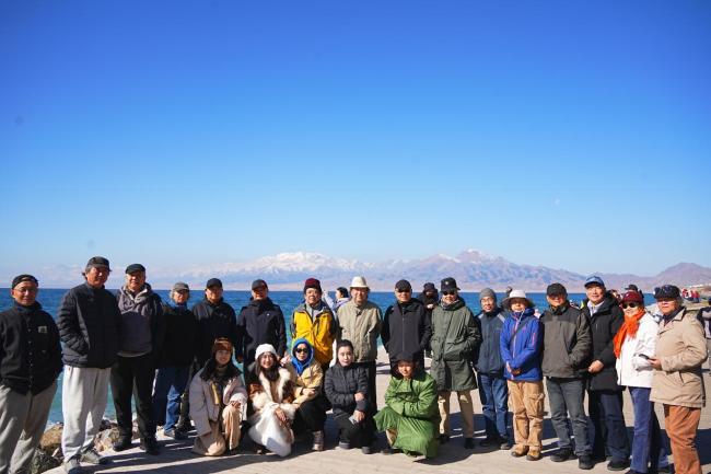 走遍中国——中国文促会好意思术家写生创作步履走进新疆