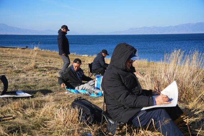 走遍中国——中国文促会好意思术家写生创作步履走进新疆