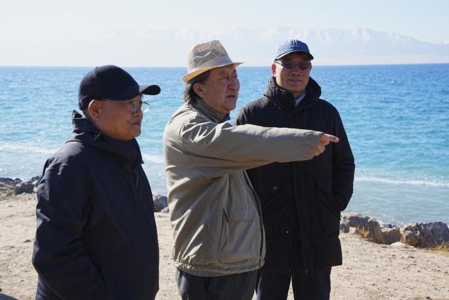 走遍中国——中国文促会好意思术家写生创作步履走进新疆